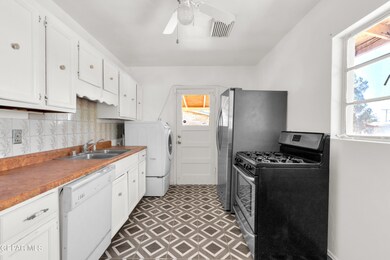 7610 Alpine Dr, El Paso, TX 79915 - photo 7