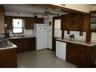 80 Bow St, Manchester, NH 03103 - photo 6