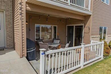 4221 Shaun Lane- MLS Size-3