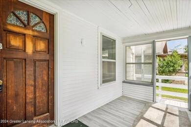 07-312-E-Addison-St-Jackson-MI-49203-Win