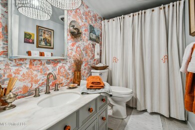 LOVE this bathroom