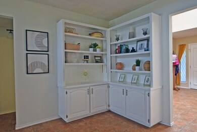 4002 Norwood St, Midland, TX 79707 - photo 7