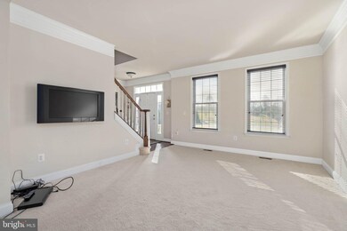 12 Gibson Dr, Fredericksburg, VA 22406 - photo 4