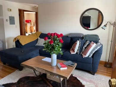 4 Berry St unit 4, Danvers, MA 01923 - photo 2