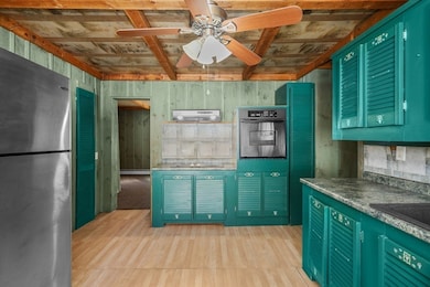 625 Gaskill St, Blackstone, MA 01504 - photo 6