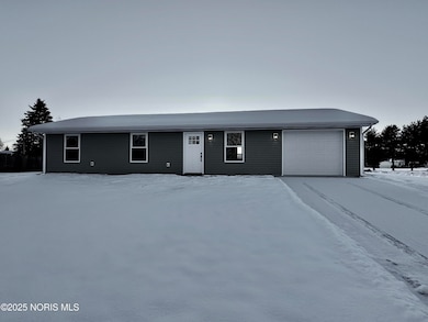 408 Clear Fork Dr, Pioneer, OH 43554 - photo 2