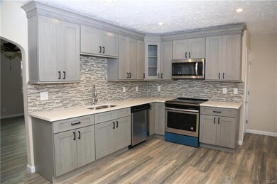 4361 W Saucon Valley Rd, Coopersburg, PA 18036 - photo 5