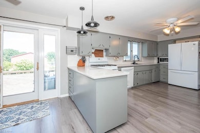 New Quartz Counters