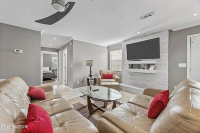 2837 Willa View Drive