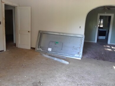 2300 Elgin St, Muskogee, OK 74401 - photo 7