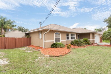 6855 Cedar Ave-11