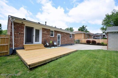 9225 Lantana Dr, Louisville, KY 40229 - photo 7