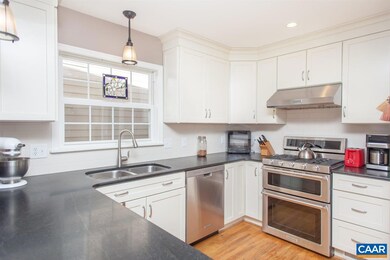 117 Amherst Commons, Charlottesville, VA 22903 - photo 7