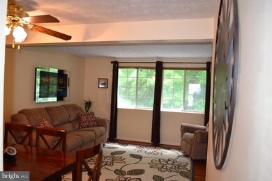 8333 Wind Fall Rd, Springfield, VA 22153 - photo 5