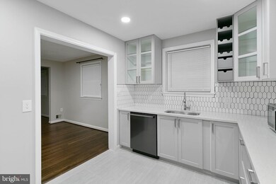 6344 Nicholson St, Falls Church, VA 22044 - photo 6