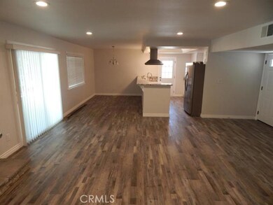 14081 Burning Tree Dr, Victorville, CA 92395 - photo 3