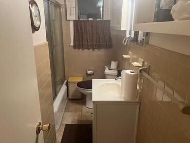 132 Sinclair St, Ridgeway, VA 24148 - photo 5