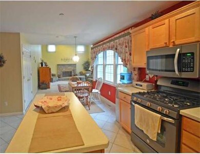 30 Huckleberry Ln, North Andover, MA 01845 - photo 2