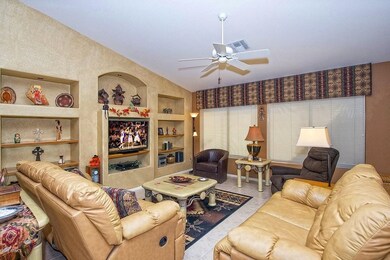 003_Family Room