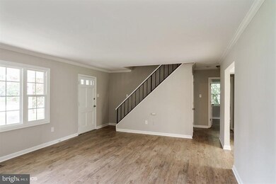 12706 Clearfield Dr, Bowie, MD 20715 - photo 4