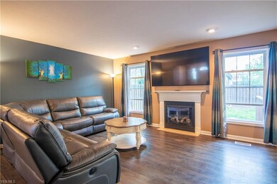 1730 Robindale St, Wickliffe, OH 44092 - photo 4