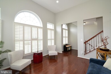 12470B Liberty Bridge Rd unit 101B, Fairfax, VA 22033 - photo 5