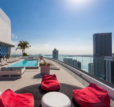 55 SW 9th St unit 2902, Miami, FL 33130 - photo 2