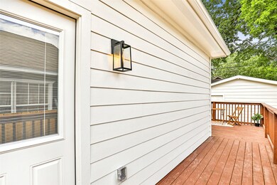 707 Vincent St, Houston, TX 77009 - photo 5