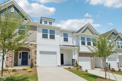 4-web-or-mls-43 Honeydew Way-0105-004