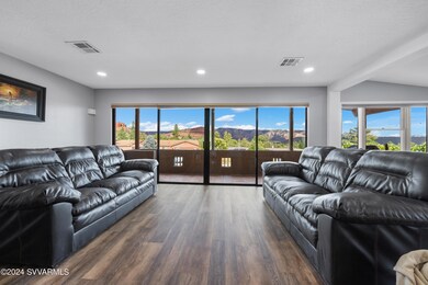 07-Living Room