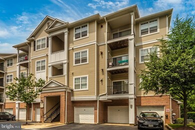 19608 Galway Bay Cir, Germantown, MD 20874 - photo 2