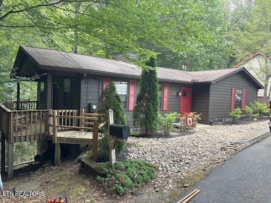 418 Laurel Trace Rd, Townsend, TN 37882 - photo 2