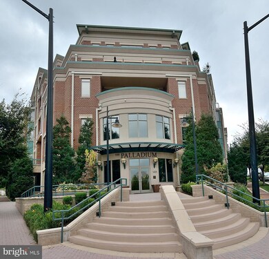 The Palladium at McLean unit G05-5, McLean, VA 22101 - photo 2