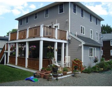 8 Harrison St unit B, Newburyport, MA 01950 - photo 2