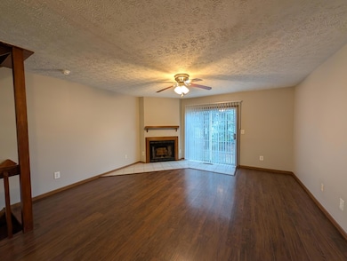 201 MacEnroe Dr unit 66C, Blacklick, OH 43004 - photo 3