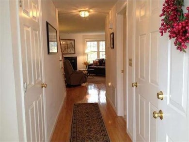 73 Bridle Cross Rd, Fitchburg, MA 01420 - photo 3