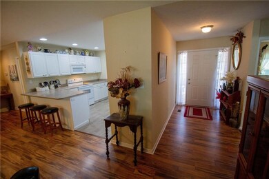 6072 N Stratton Ct, Columbus, IN 47203 - photo 5