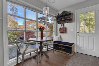 7-web-or-mls-2060-pinebrook-rd