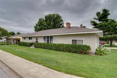 605 N Lange Ave, Maryville, IL 62062 - photo 3