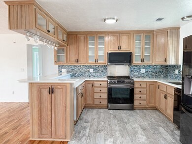 178 S Canal Dr, Port Saint Joe, FL 32456 - photo 6