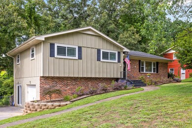 1332 Cloverdale Cir, Hixson, TN 37343 - photo 3
