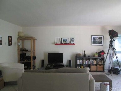 looking counterclockwise living rm..