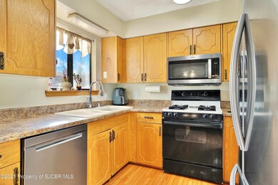 5009 Harmony Dr, Farmington, NM 87402 - photo 5