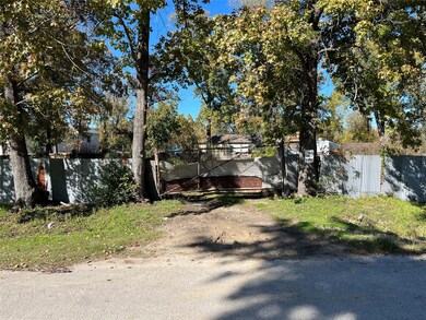 01 Knox St, Houston, TX 77088 - photo 3