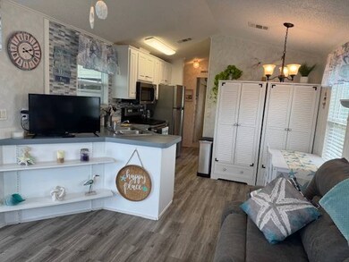 4320 Dundee Rd unit 36, Winter Haven, FL 33884 - photo 3