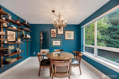 18707 SE Newport Way unit 212, Issaquah, WA 98027 - photo 7