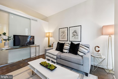 Octave 1320 unit 606, Silver Spring, MD 20910 - photo 6