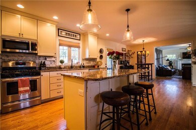 8 Carlisle Rd, South Portland, ME 04106 - photo 5