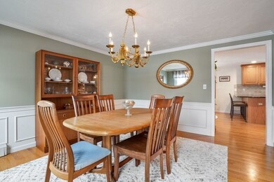 11 Roosevelt Ln, Hopkinton, MA 01748 - photo 7