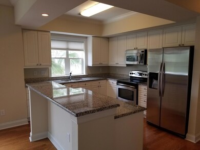 6 - Kitchen3 1479